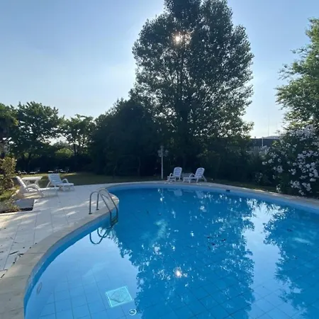 Private Multi-family With Pool And Garden Villa